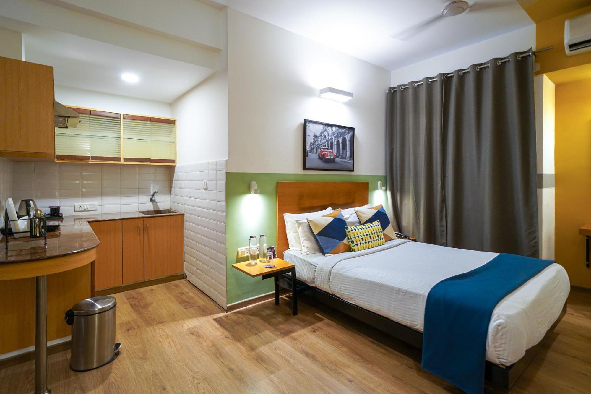 Olive Hotel Magrath By Embassy Group Bangalore Exteriör bild